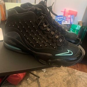 2014 Griffey Max Mens Size 10